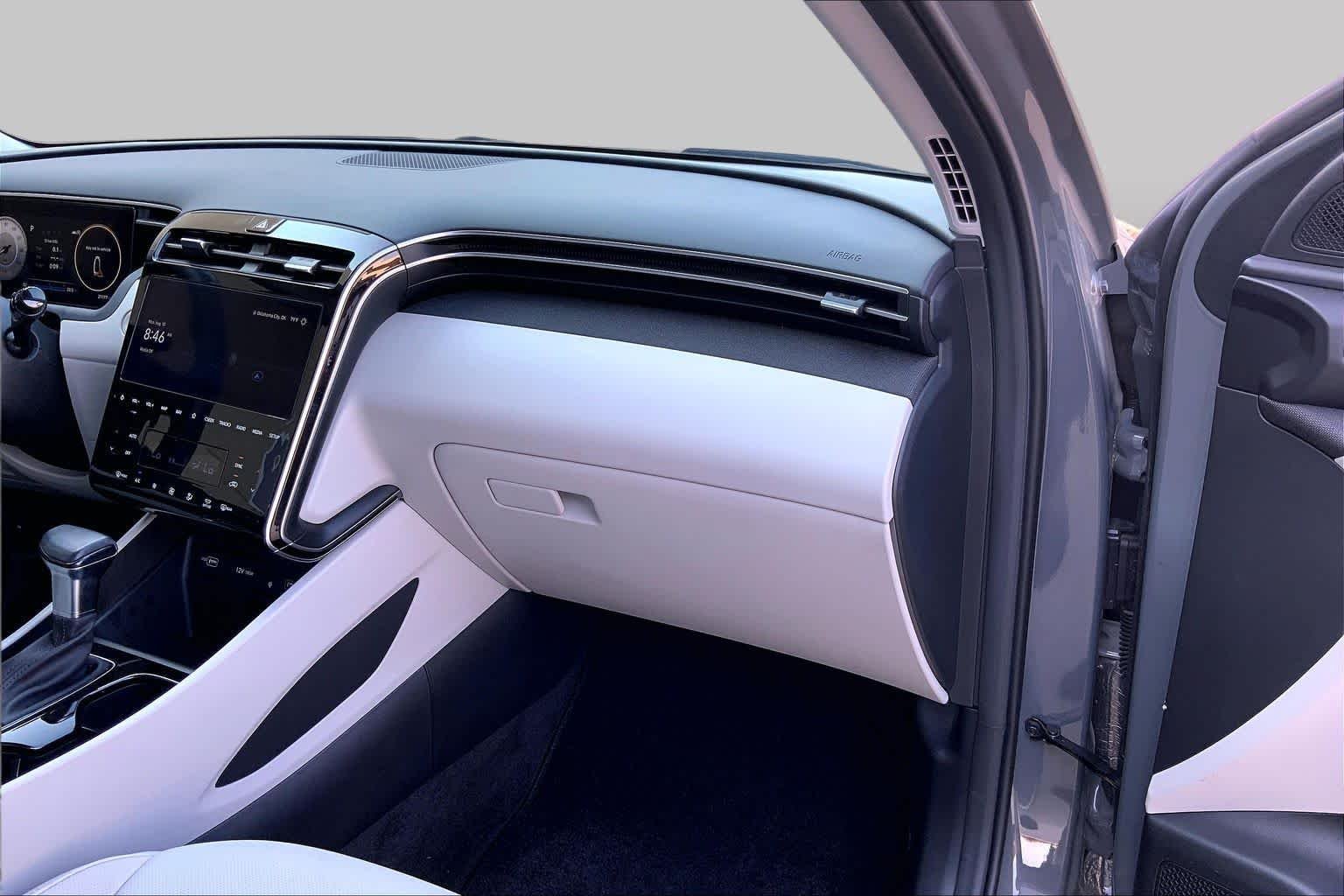 Used 2024 Hampton Gray Hyundai SEL image 19