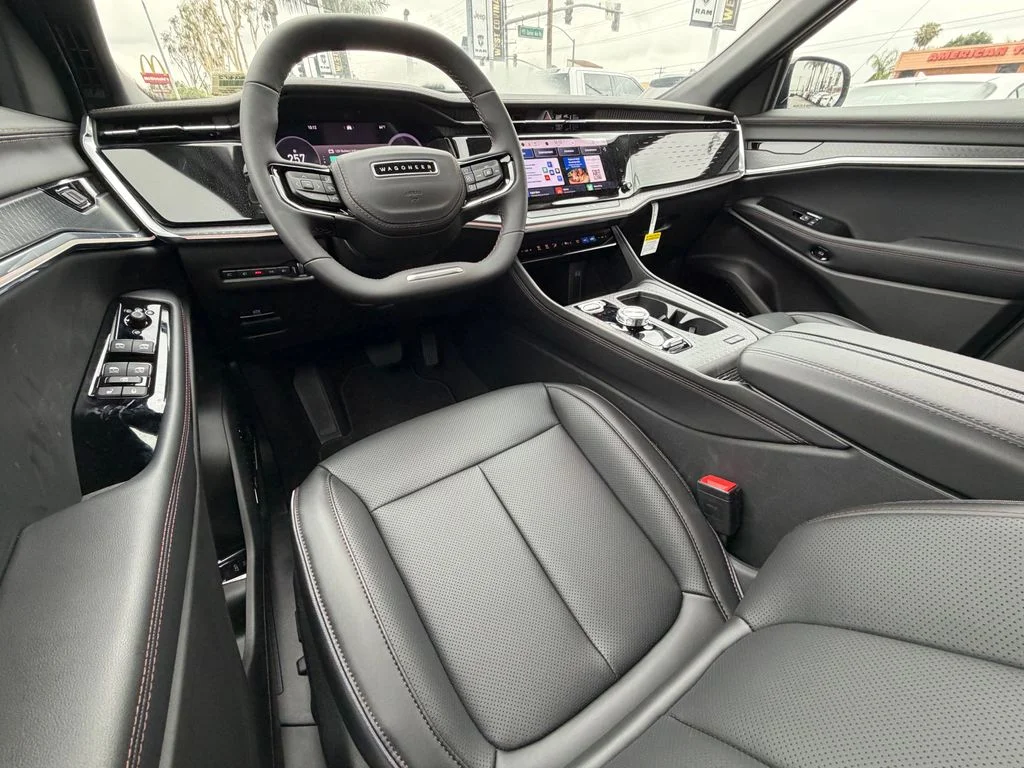 2025 Jeep Wagoneer S Limited - Photo 32