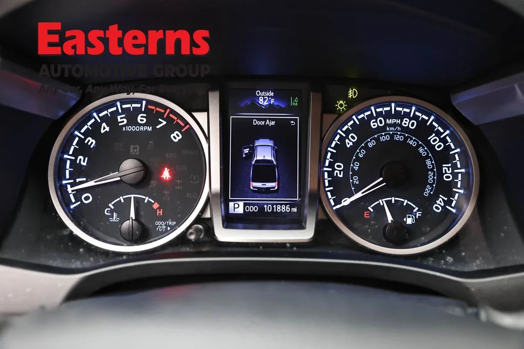 Used 2020 Gray Toyota SR5 image 17