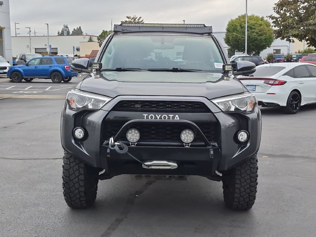 Used 2019 Gray Toyota SR5 Premium image 9