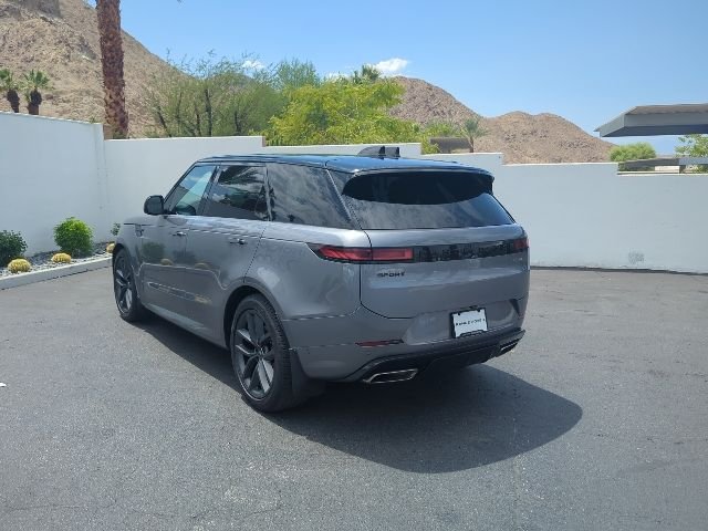 Used 2024 Eiger Gray Metallic Land Rover Dynamic SE image 7