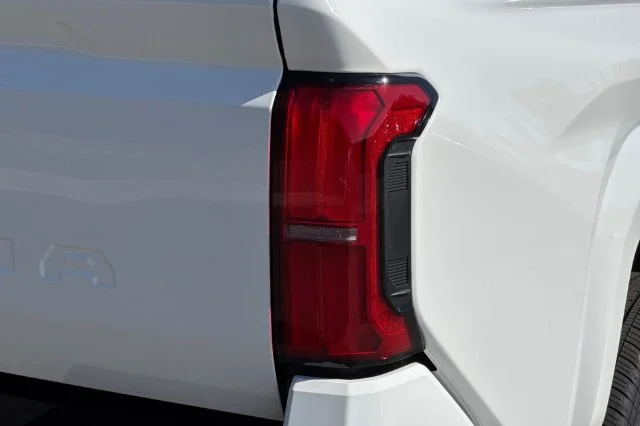 New 2026 Ice Cap Toyota  SR5 image 30