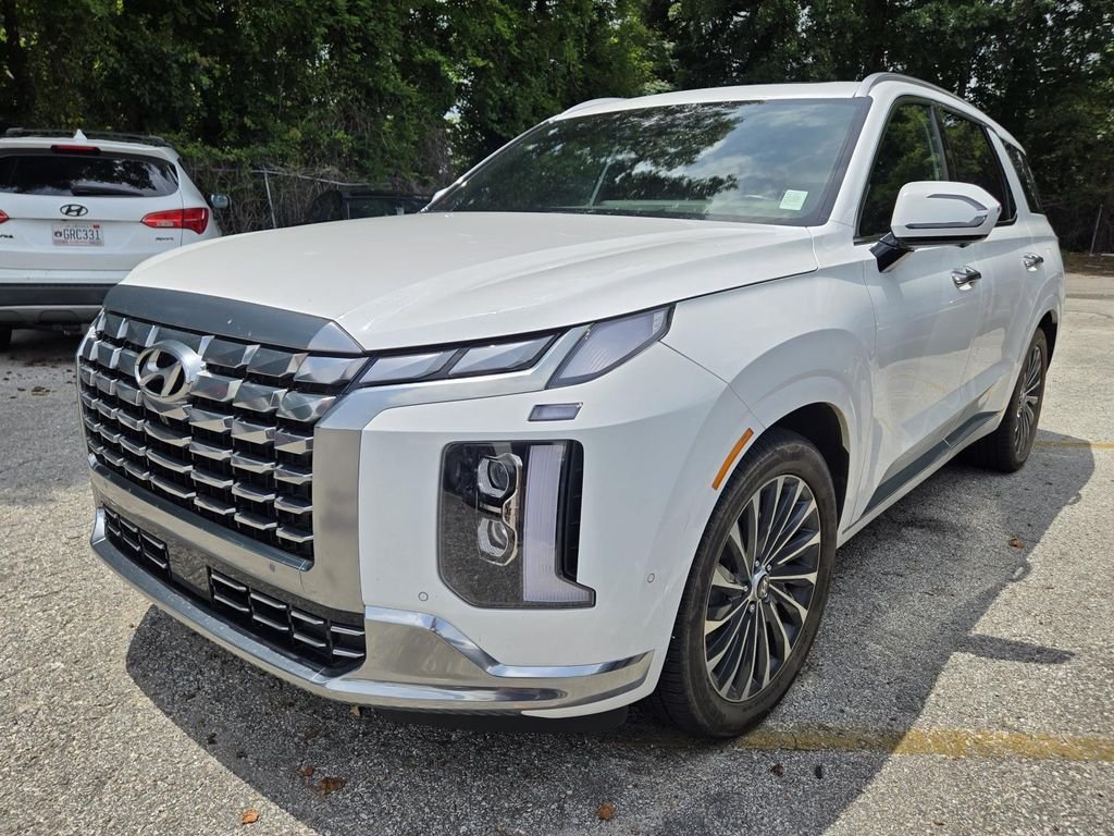 Used 2024 White Hyundai Calligraphy image 4