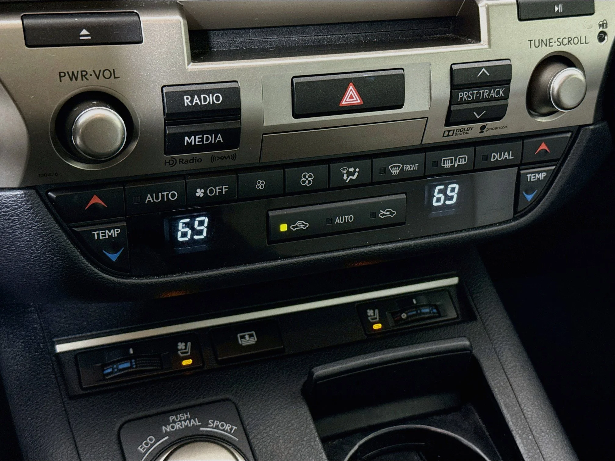 Used 2015 Silver Lining Metallic Lexus 350 image 18