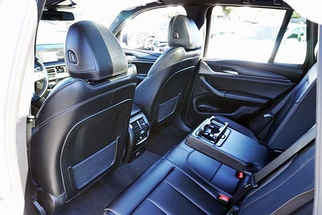 Used 2023 White BMW xDrive30i image 20