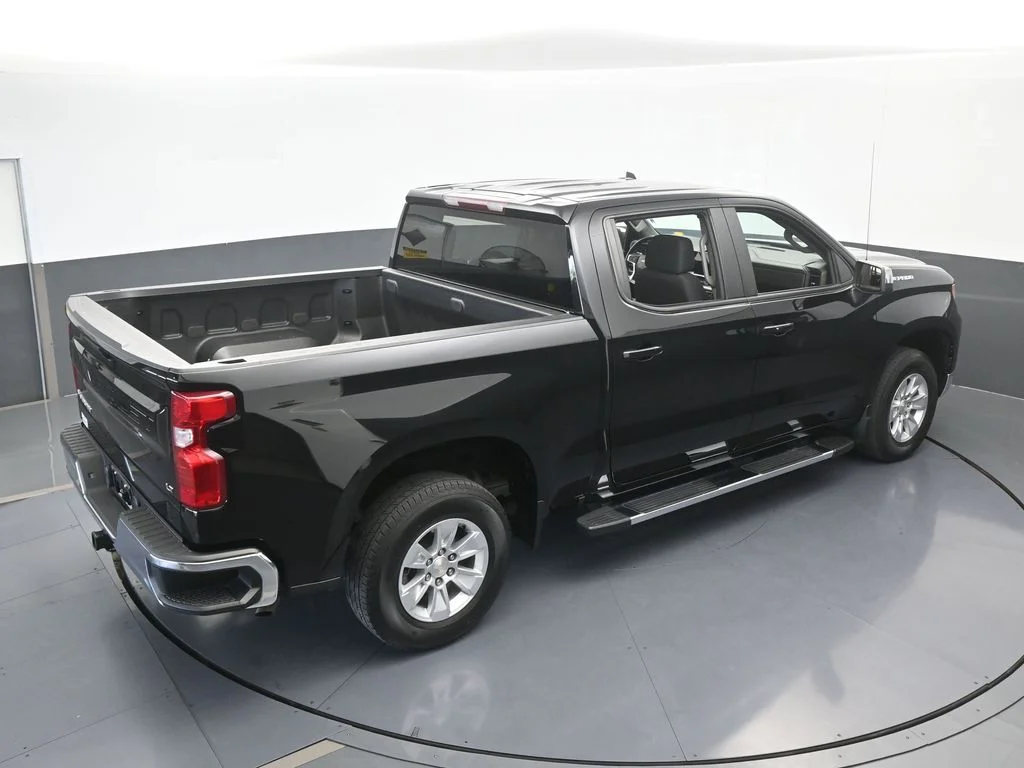Used 2024 Black Chevrolet LT image 47