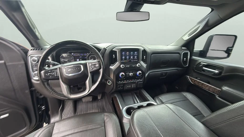 Used 2023 Onyx Black GMC Denali image 15
