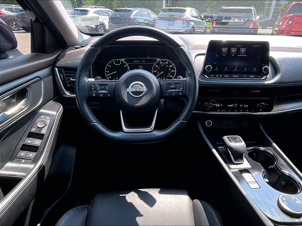 Used 2023 Black Nissan SV image 17
