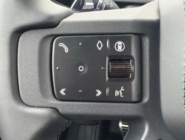 New 2026 Narvik Black Land Rover OCTA Black image 16
