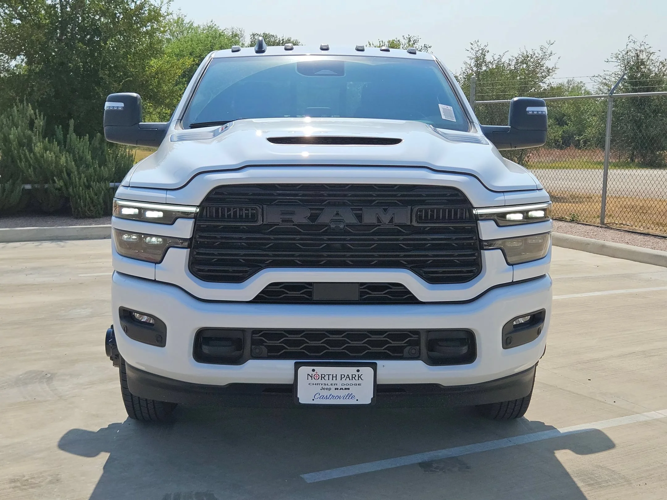 New 2026 Bright White Clear-Coat Exterior Paint RAM Laramie image 8