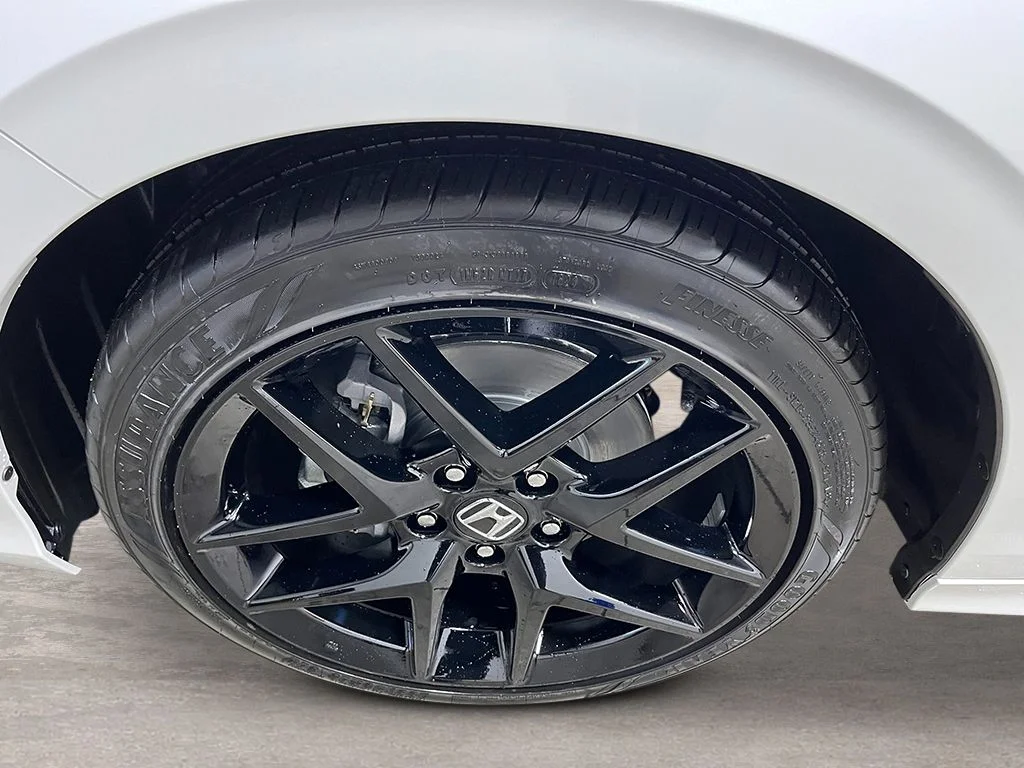 New 2026 Platinum White Pearl Honda Sport image 11