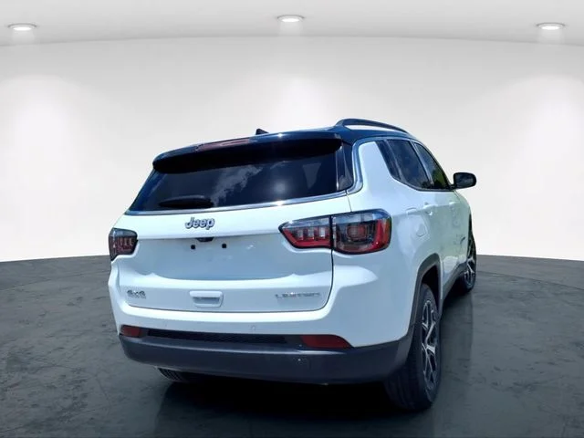Used 2025 White Jeep Limited image 14