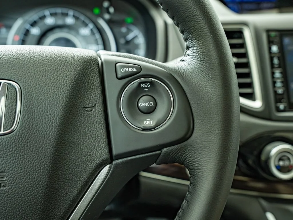 Used 2015 Gray Honda EX-L image 21