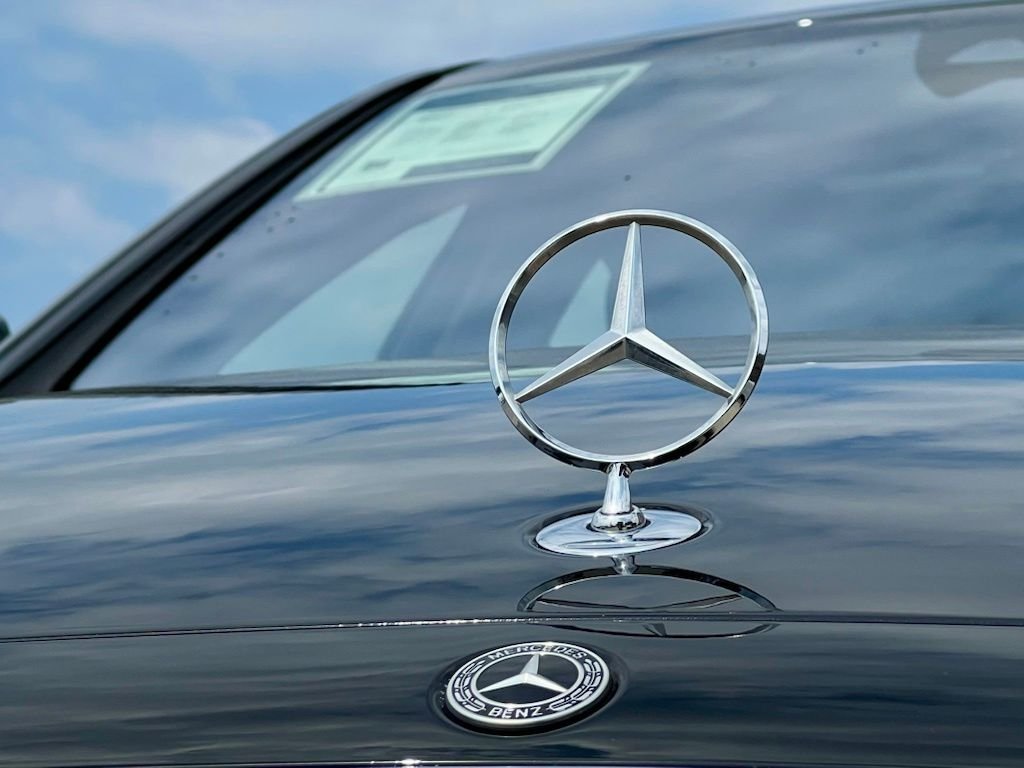 Certified Used 2023  Mercedes-Benz S 580 image 6