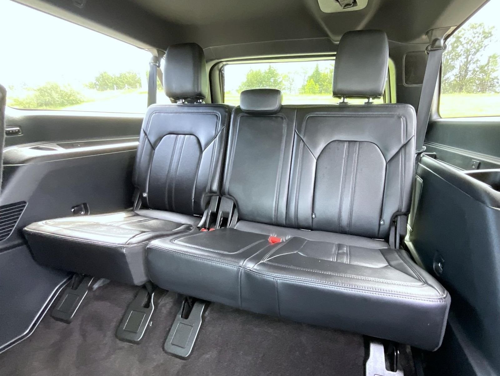 Used 2021 Silver Ford Limited image 21