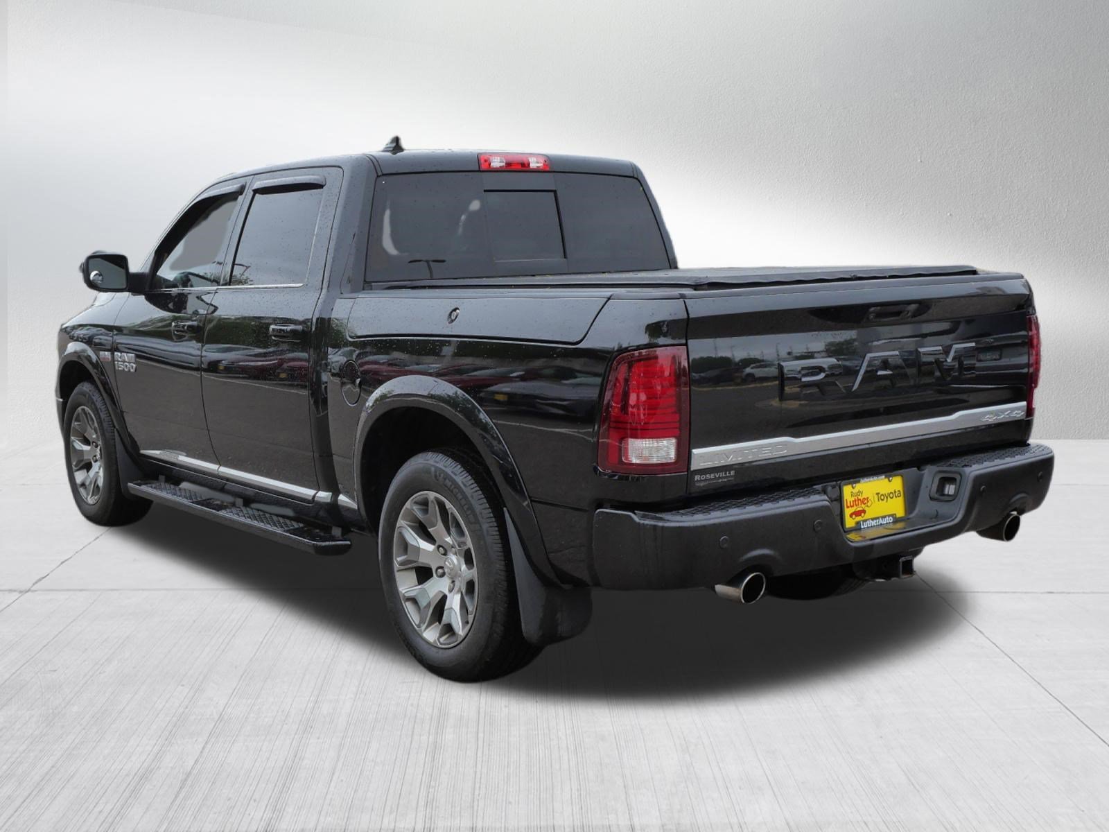 Used 2018 Brilliant Black Crystal Pearlcoat Ram Limited image 5