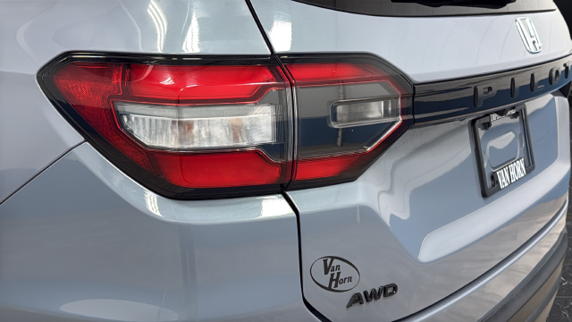 Used 2023 Gray Honda Sport image 37