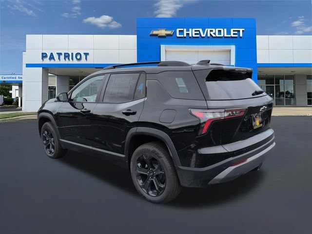 New 2026 Mosaic Black Metallic Chevrolet LT image 8