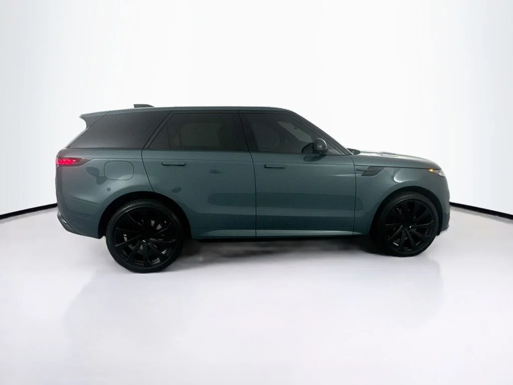 Certified Used 2024 Green Land Rover Dynamic SE image 4