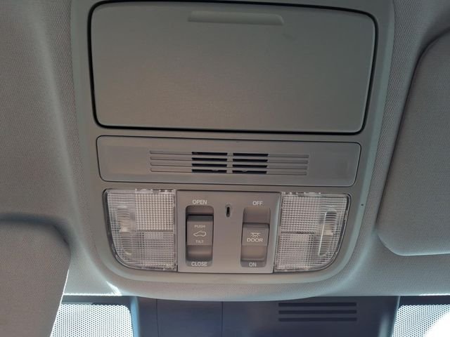 Used 2020 White Honda EX image 27