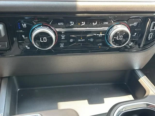 2026 GMC Sierra 1500 SLT - Photo 35