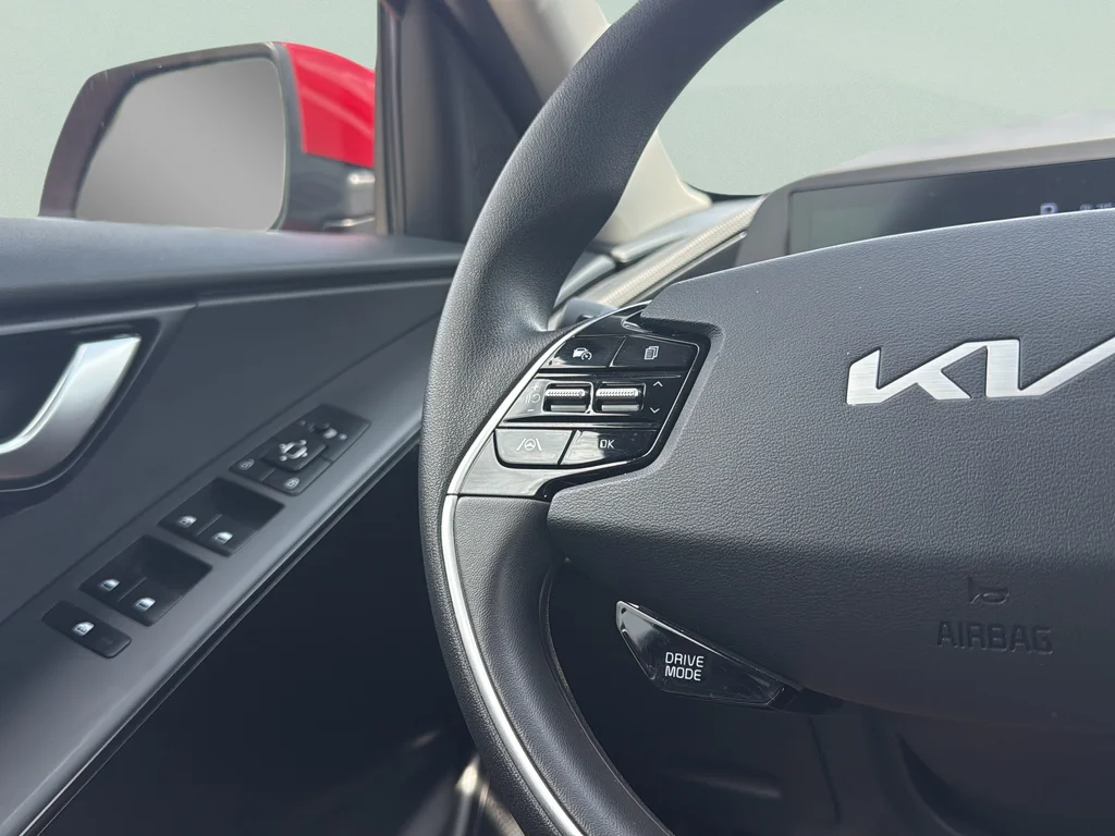 Used 2025 Runway Red Kia LX image 16