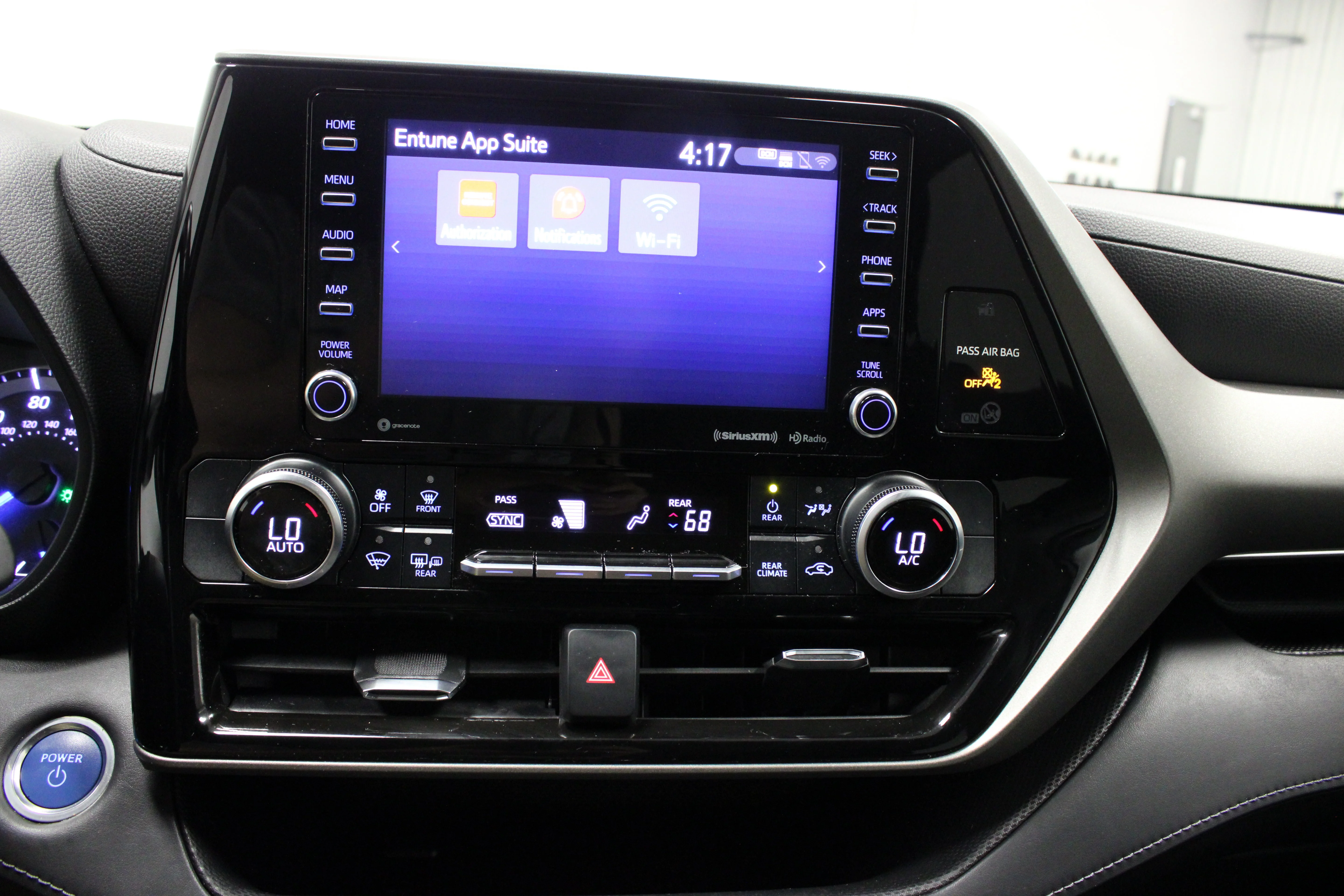 Used 2021 Midnight Black Metallic Toyota LE image 28