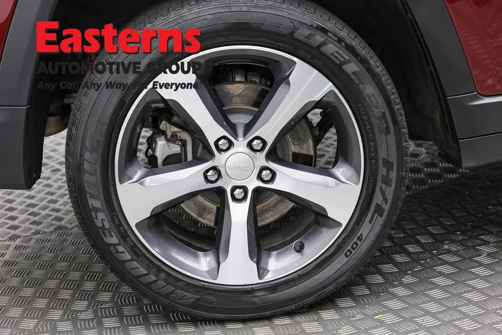 Used 2023 Red Jeep 4xe image 32
