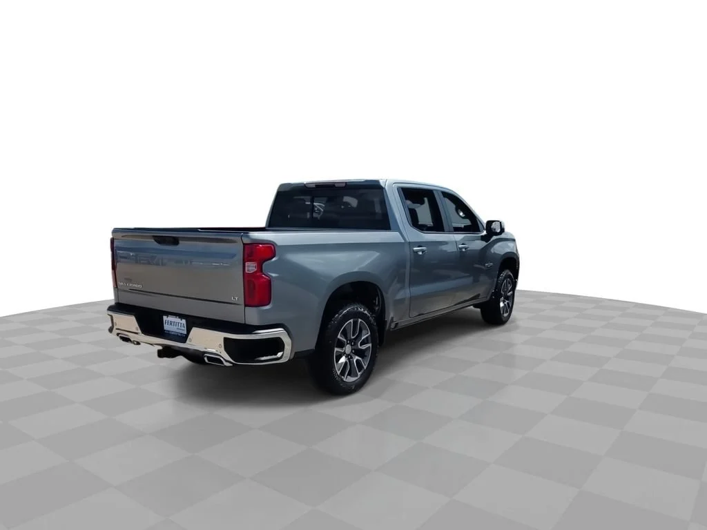 New 2026 Sterling Gray Metallic Chevrolet LT image 8