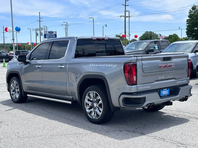 Used 2024 Silver GMC Denali image 5