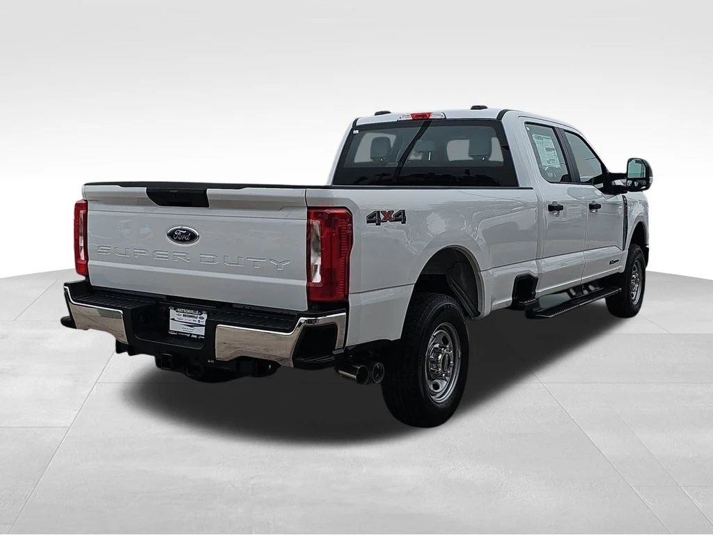 New 2026 Oxford White Ford F-250® XL image 3