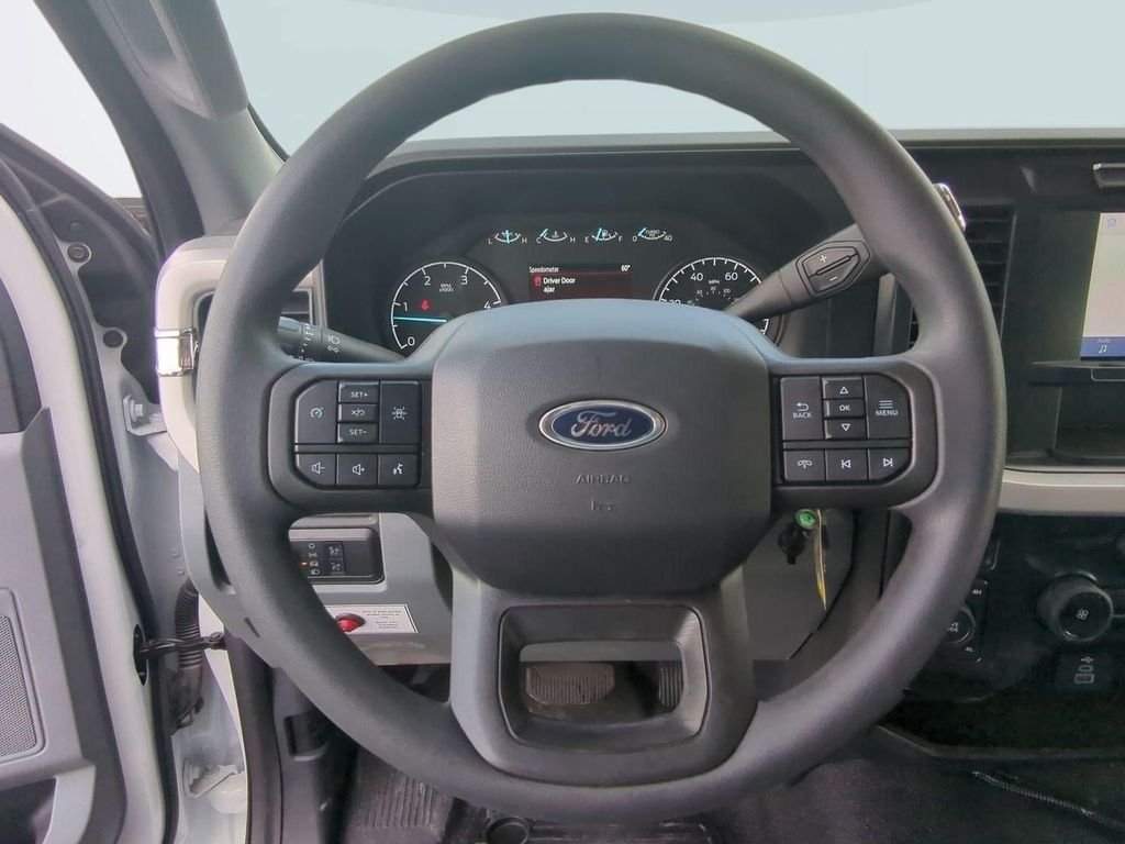 New 2024 Oxford White Ford F-550® XL image 49