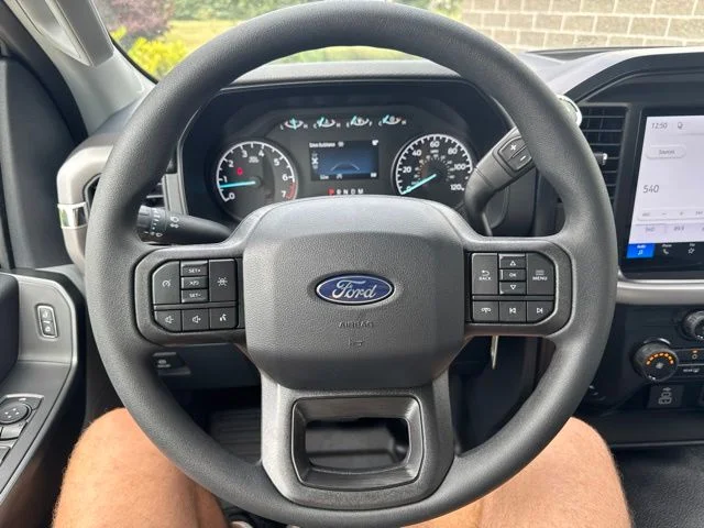 New 2026 Oxford White Ford XL image 22