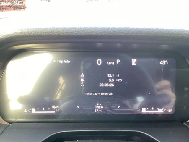 New 2026 Velvet Red Pearlcoat Jeep LIMITED 4X4 image 17