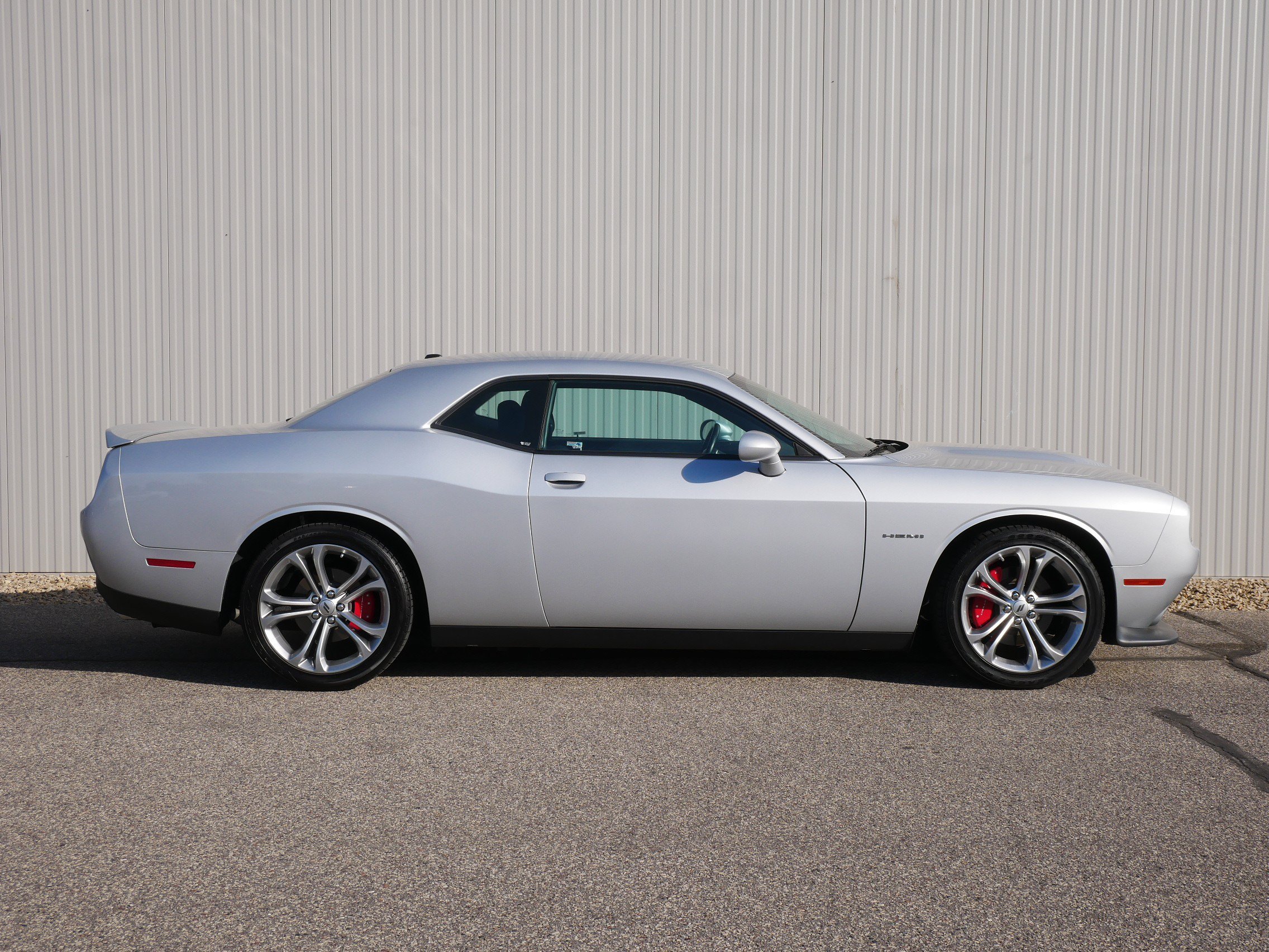 Used 2022 Triple Nickel Clearcoat Dodge R/T image 6
