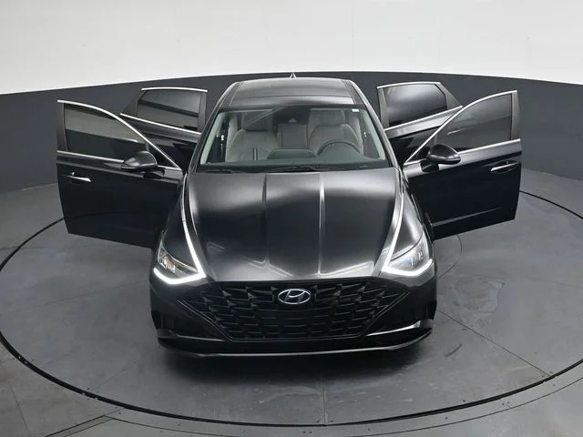 Used 2020 Black Hyundai SEL image 38