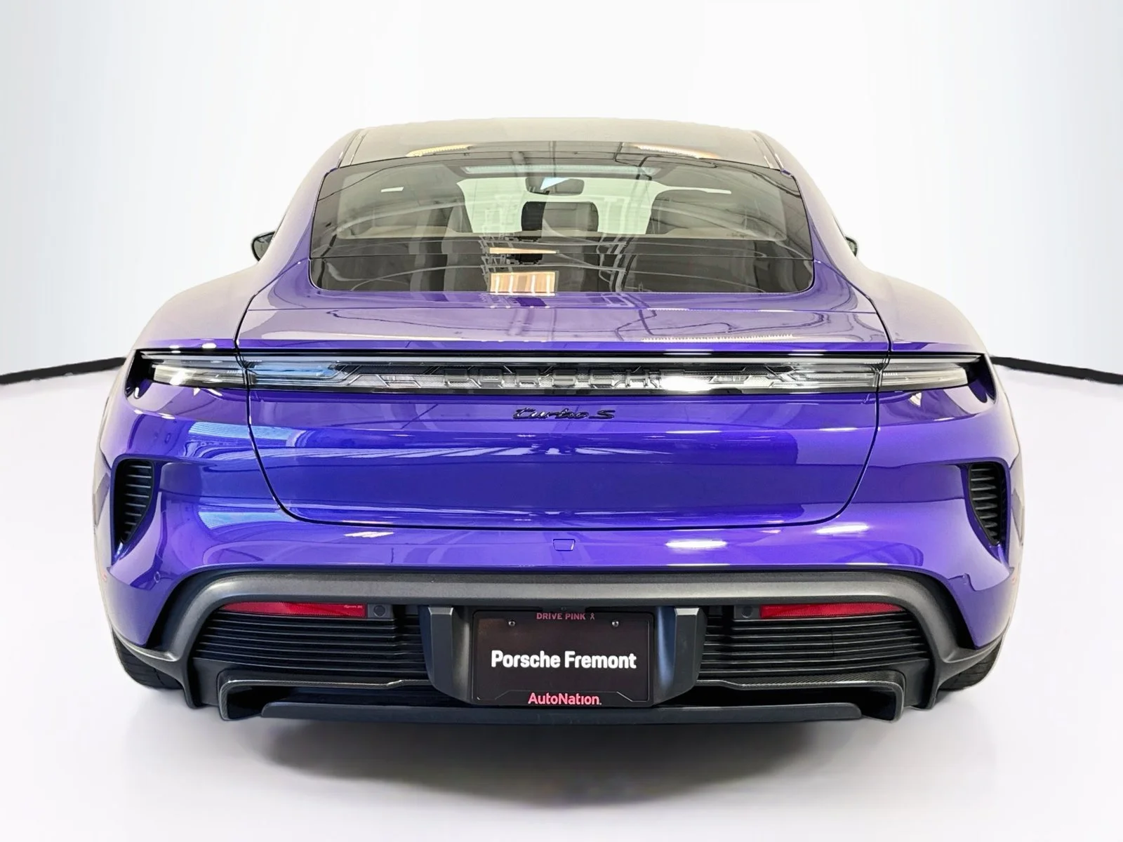 New 2026 Purple Sky Metallic Porsche Turbo S image 10