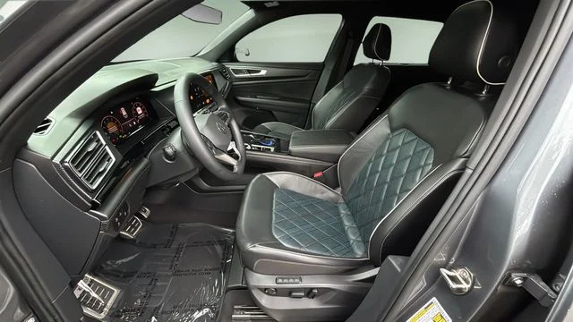 Used 2024 Gray Volkswagen 2.0T SEL Premium R-Line image 18