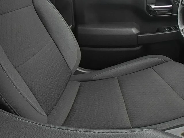 Used 2024 White Chevrolet Custom image 37