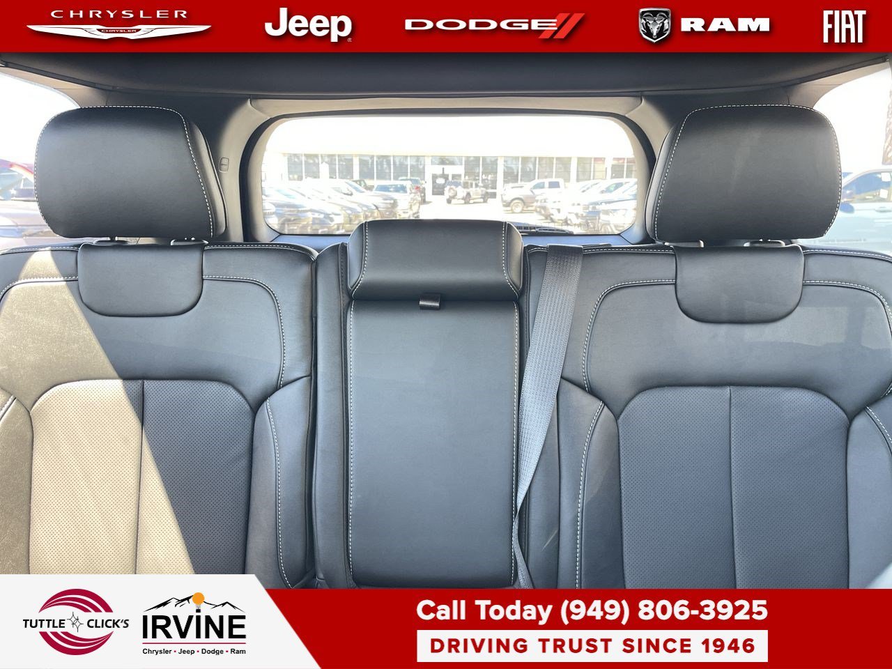 New 2027 High-Gloss Black Paint Jeep Limited Reserve image 5