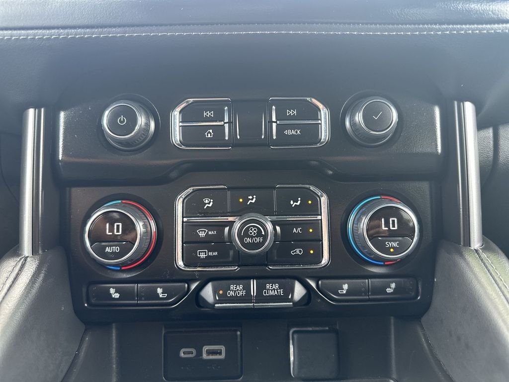 Used 2024 Dark Ash Metallic Chevrolet LT image 27