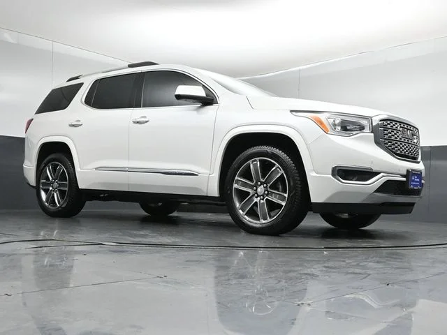 Certified Used 2019 White Frost Tri-Coat GMC Denali image 38
