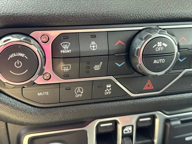 New 2026 Goldilocks Jeep Sport S image 20