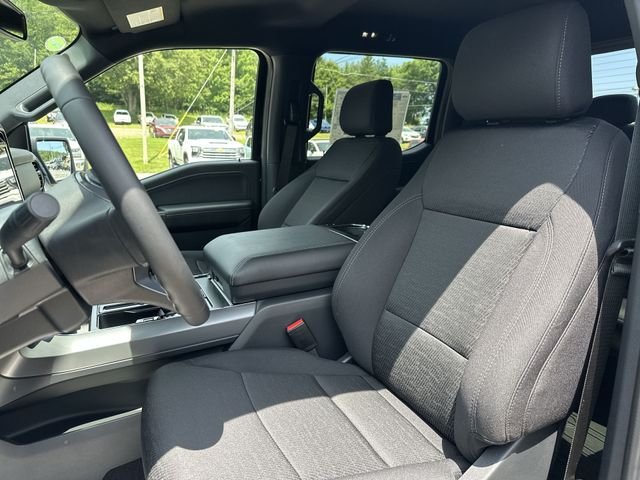 New 2026 Black Ford XLT image 15