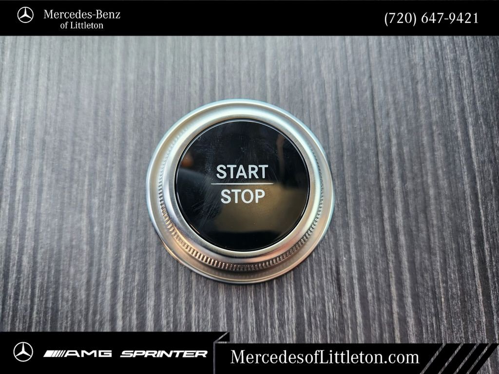 New 2026 Black Mercedes-Benz 320 SUV image 20