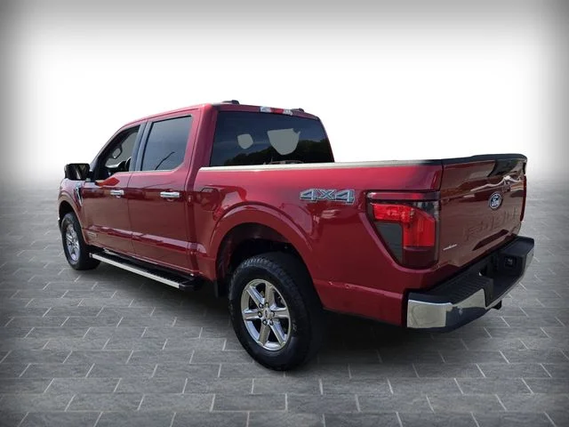 Used 2025 Red Ford XLT image 6