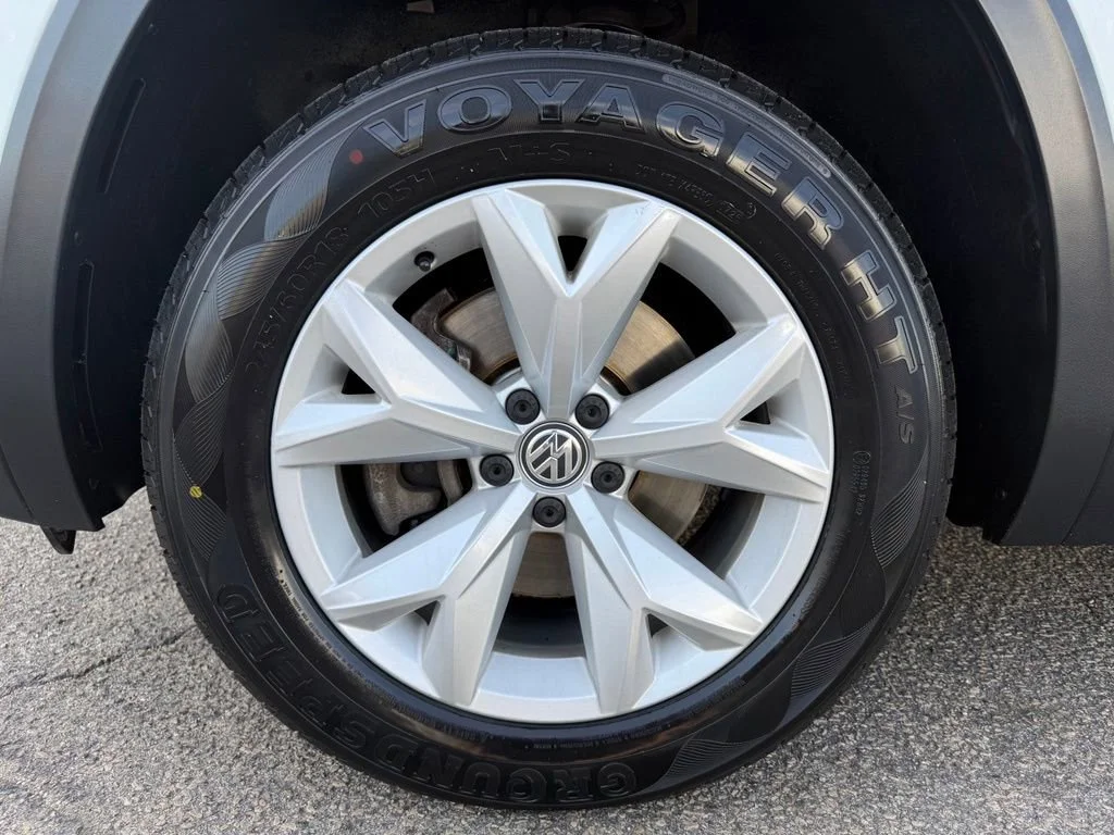 Used 2019  Volkswagen 3.6L V6 SE image 36