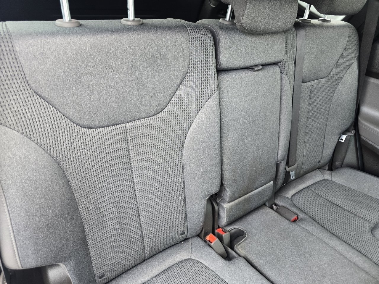 Used 2020 Gray Hyundai SEL image 18