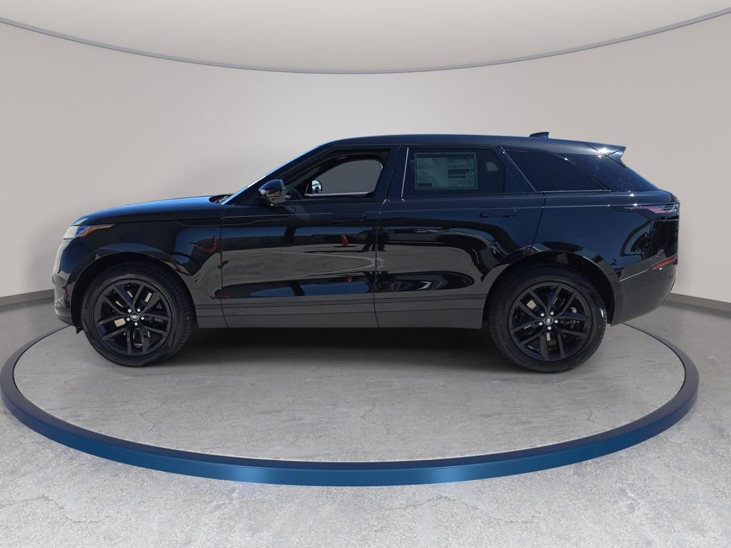 New 2026 Santorini Black Land Rover S image 8