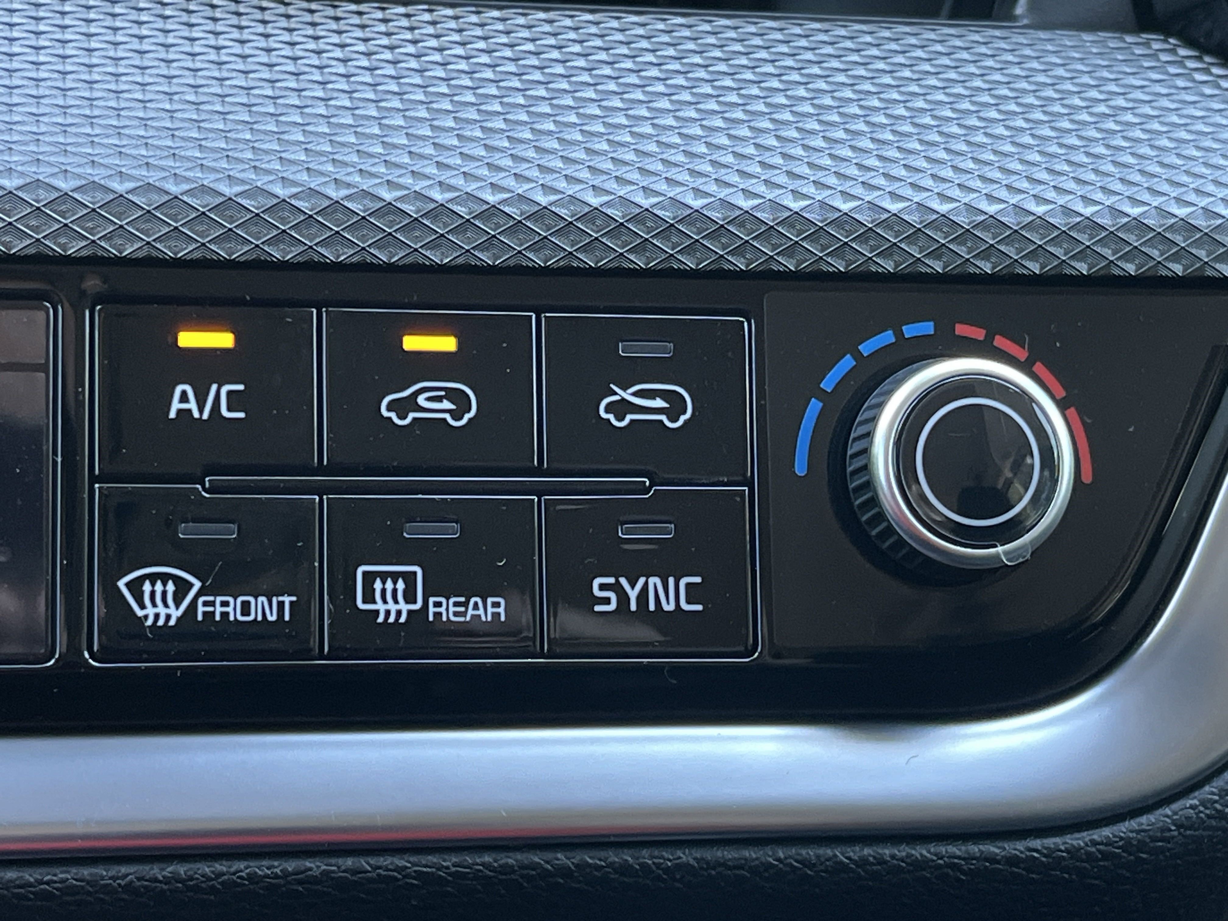 2025 Kia Sportage LX Hybrid - Photo 8